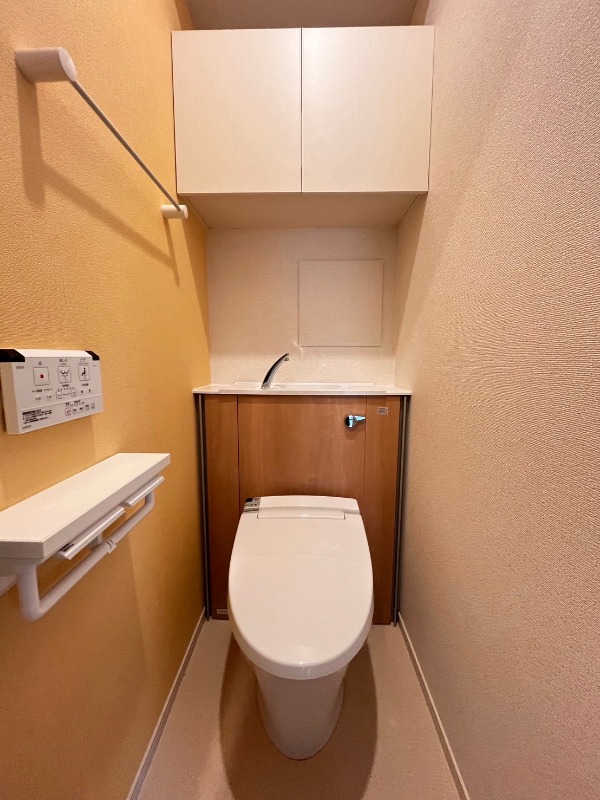 トイレ　※別部屋参考写真