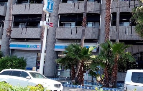 コンビニ　ローソン木川西店（コンビニ）まで388m