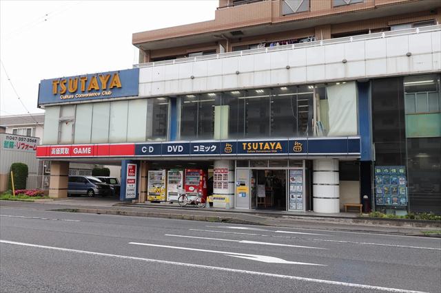 レンタルビデオ　TSUTAYA（レンタルビデオ）まで429m