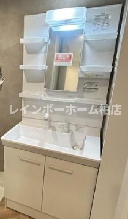 洗面設備　※同施工参考写真