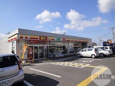 コンビニ　ニューヤマザキデイリーストア堺草尾店（コンビニ）まで500m