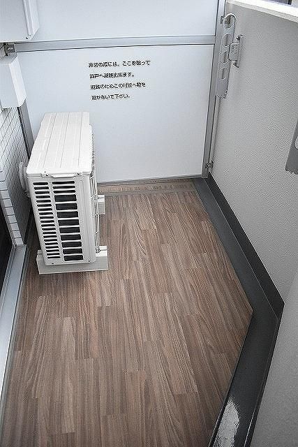バルコニー　バルコニー