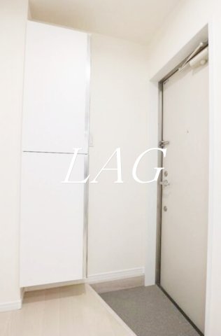 玄関　玄関です。
