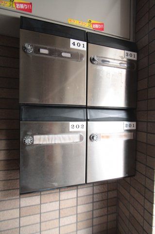 エントランス　サクラコーポ　　北区王子5