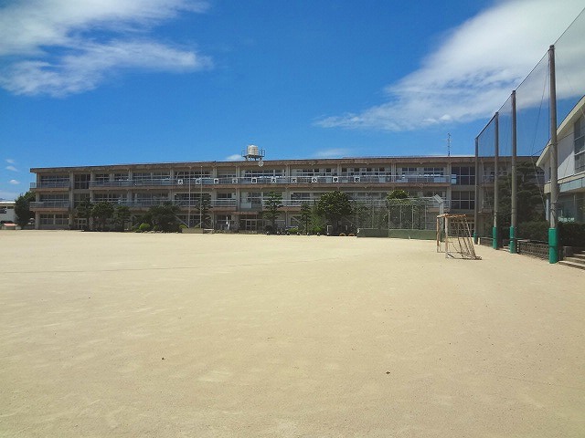 小学校　大村市立西大村小学校（小学校）まで1159m