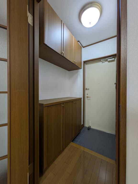 エミネンス本太の玄関写真