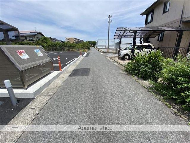 その他　前面道路（その他）まで0m