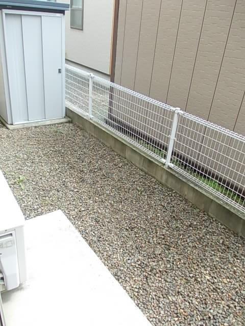 バルコニー　テラス