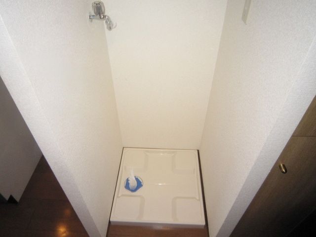 洗面設備　★室内洗濯機置場★