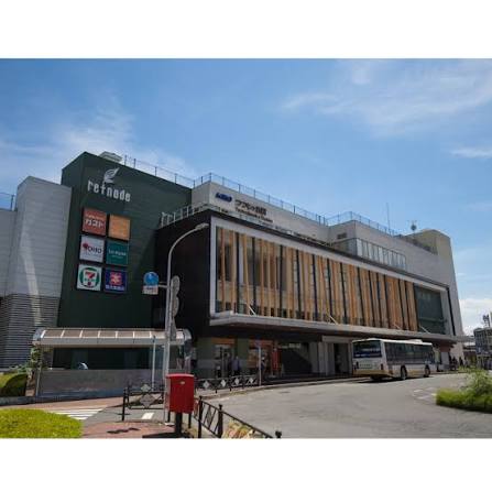 ショッピングセンター　京王リトナードつつじヶ丘（ショッピングセンター）まで474m