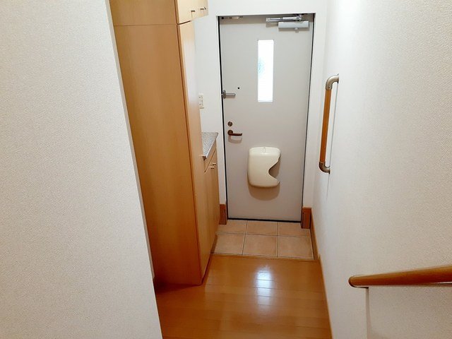 玄関　収納もある玄関です