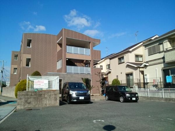 駐車場　駐車場！