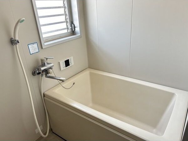 バス・シャワールーム　同物件の別部屋になります。