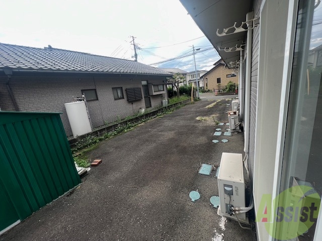 バルコニー　バルコニーはありませんでしたが、洗濯物は外に干せそうですね～