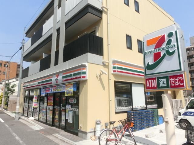 コンビニ　セブンイレブン（コンビニ）まで180m