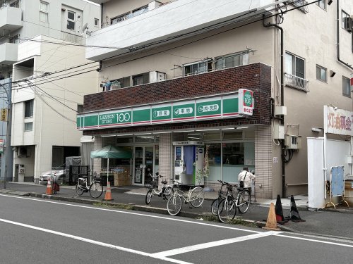 コンビニ　ローソンストア100 鶴見仲通店（コンビニ）まで176m