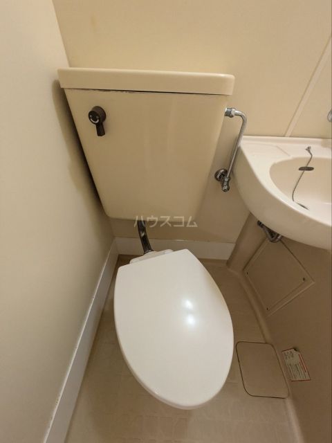 ジュネス大倉山のトイレ写真