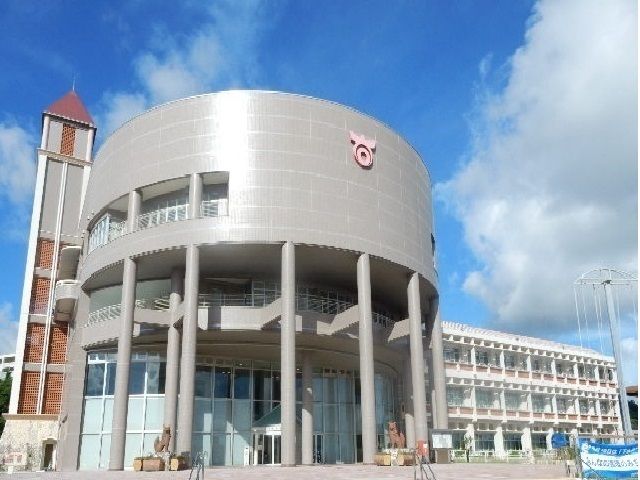 役所　北谷町役場（役所）まで400m