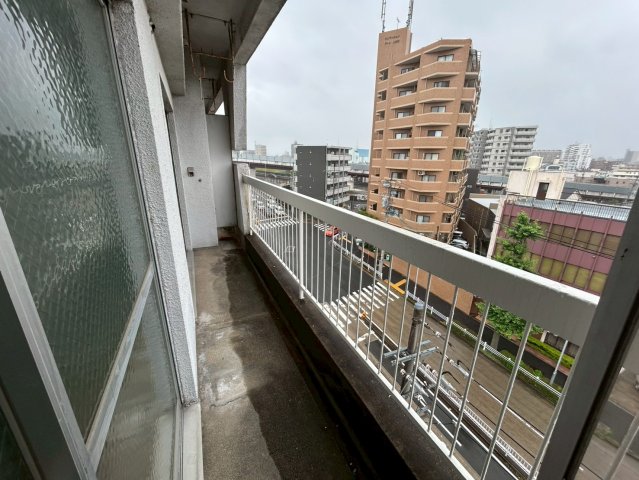 バルコニー　ウイング上飯田(旧三階橋ビル)