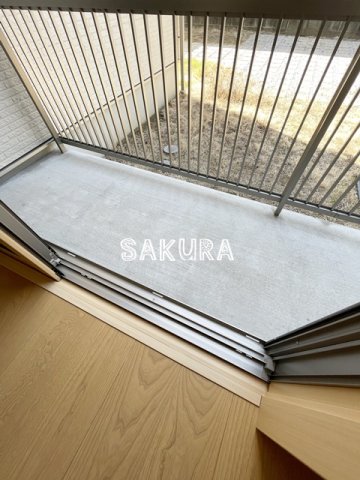 バルコニー　便利で嬉しいバルコニー付きです♪