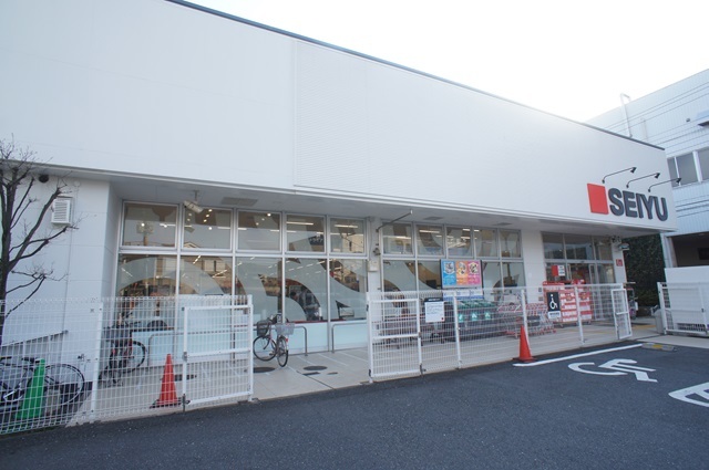 スーパー　西友高井戸東店（スーパー）まで175m