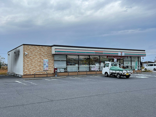 コンビニ　セブン-イレブン 武蔵古市店（コンビニ）まで250m