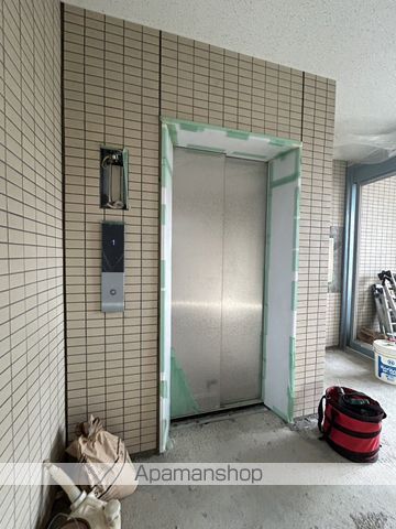 ロビー　ロビー