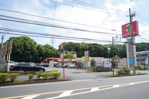 スーパー　トップマート　千葉都町店（スーパー）まで832m