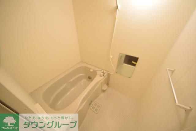 バス・シャワールーム　※同建物　別タイプ間取り設備施工例　現況優先