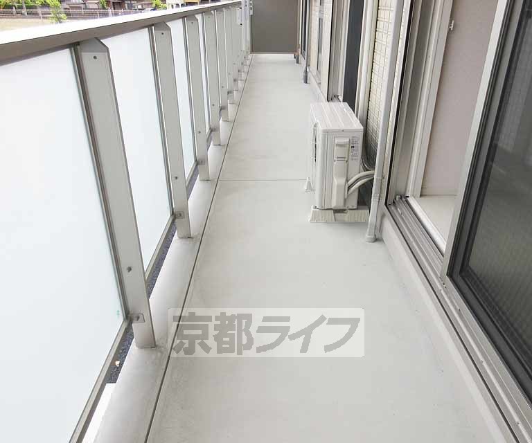 バルコニー　広々としたバルコニーです！