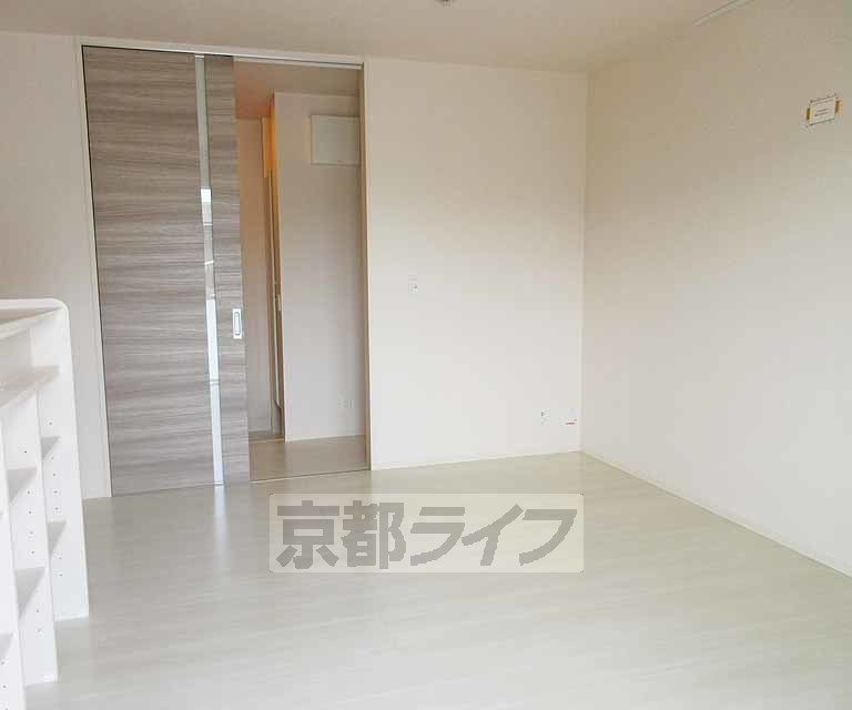 居室・リビング　広々としたお部屋です！