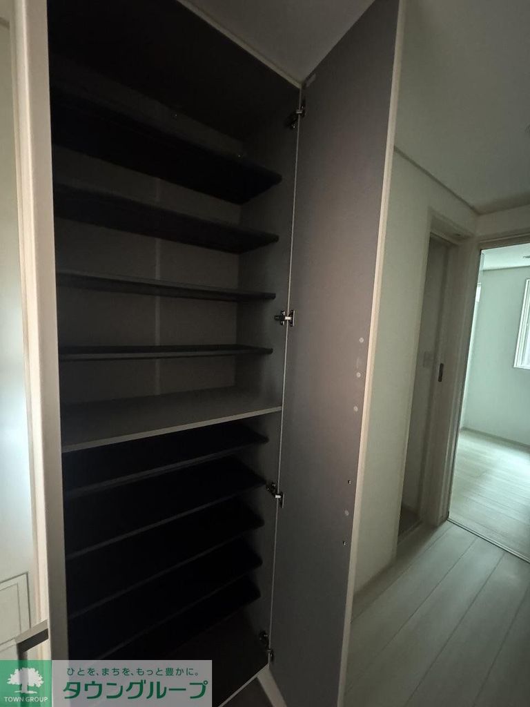 収納　バルコニー