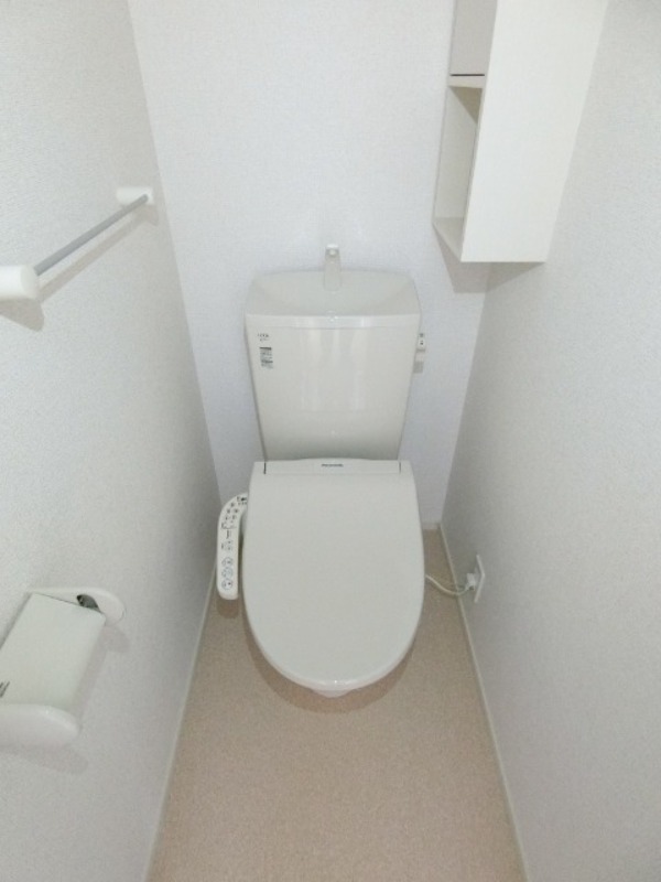 トイレ　図面と現状に相違がある場合には現状を優先