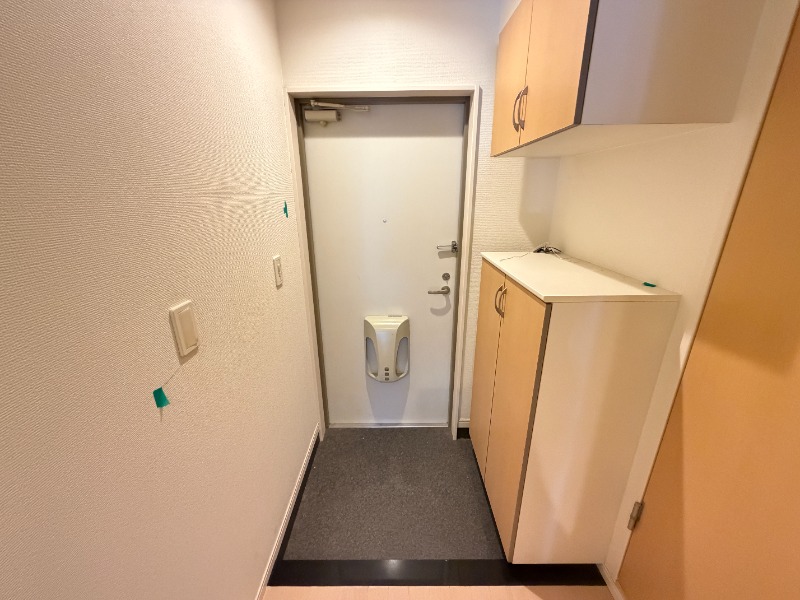 玄関　１０２号室の写真
