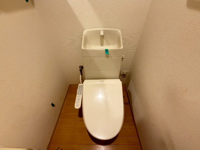 トイレ　１０２号室の写真