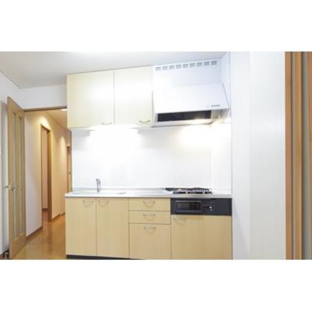 キッチン　※写真は同タイプ住戸です。