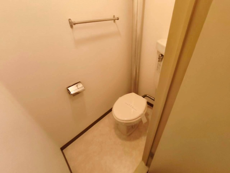 トイレ　清潔感があり安心して使用できるトイレになっておりました。