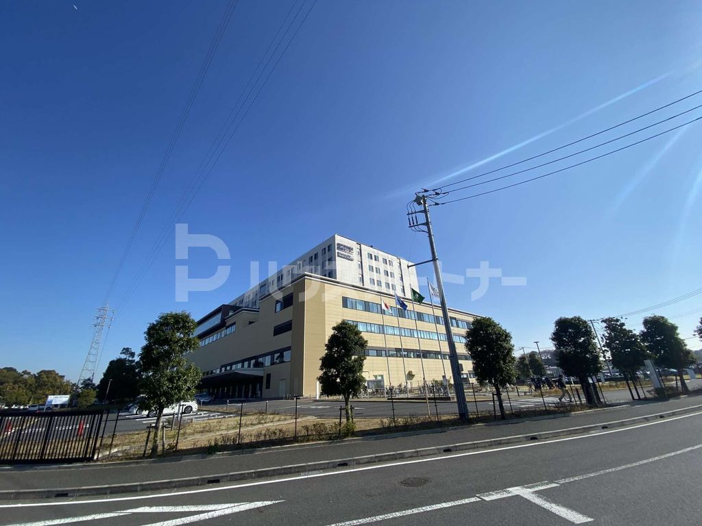 コンビニ　ローソン松戸市立総合医療センター店（コンビニ）まで870m