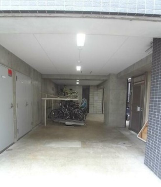 駐車場　駐輪場