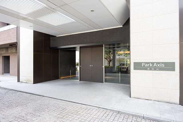エントランス　清潔なエントランスです