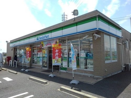 コンビニ　ファミリーマート 北名古屋熊之庄店（コンビニ）まで1245m