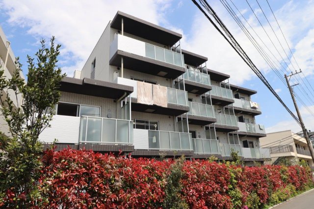 建物外観　外観は落ち着いています