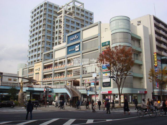 ショッピングセンター　モザイクボックス（ショッピングセンター）まで410m