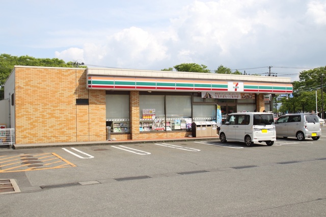 コンビニ　セブンイレブン　新発田カルチャーセンター前店（コンビニ）まで1379m