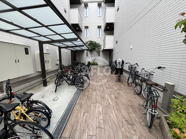 ロビー　オリエンス　ロビー