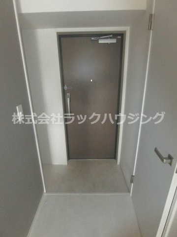 玄関　同仕様写真となります。