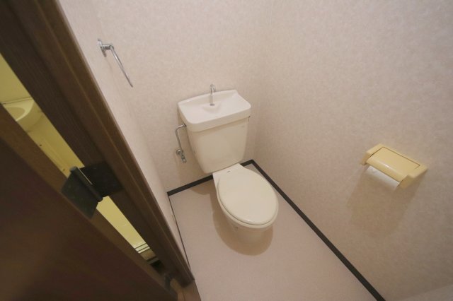 杉ヶ中町ビルのトイレ写真
