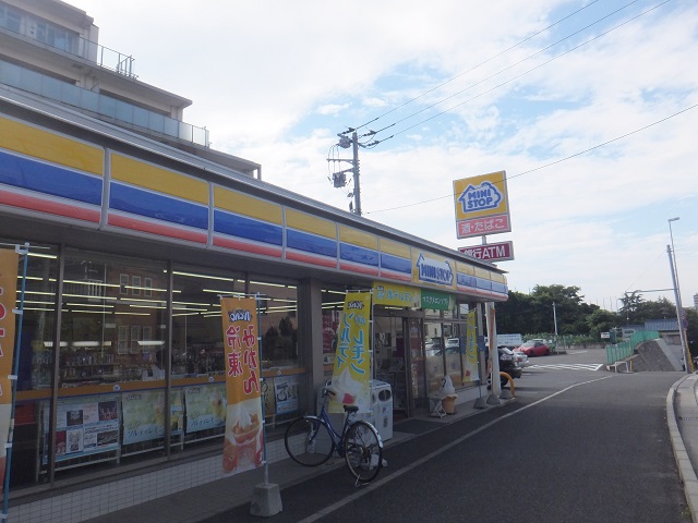 コンビニ　ミニストップ 前原西6丁目店（コンビニ）まで672m
