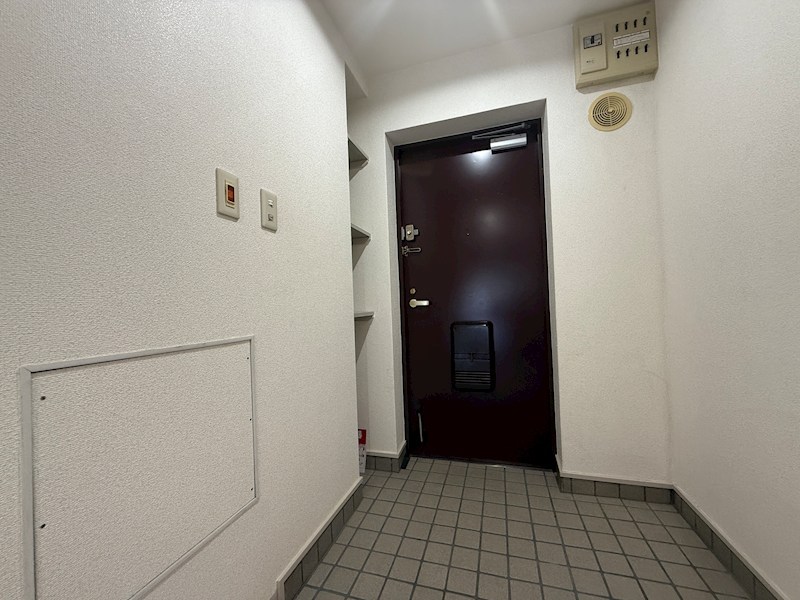 エクレール東園田の玄関写真
