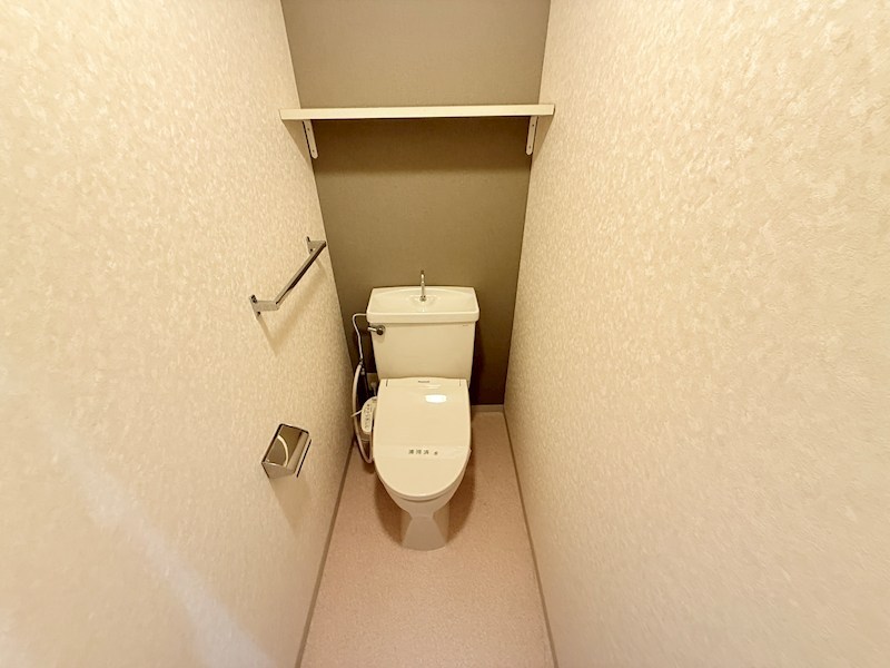 エクレール東園田のトイレ写真